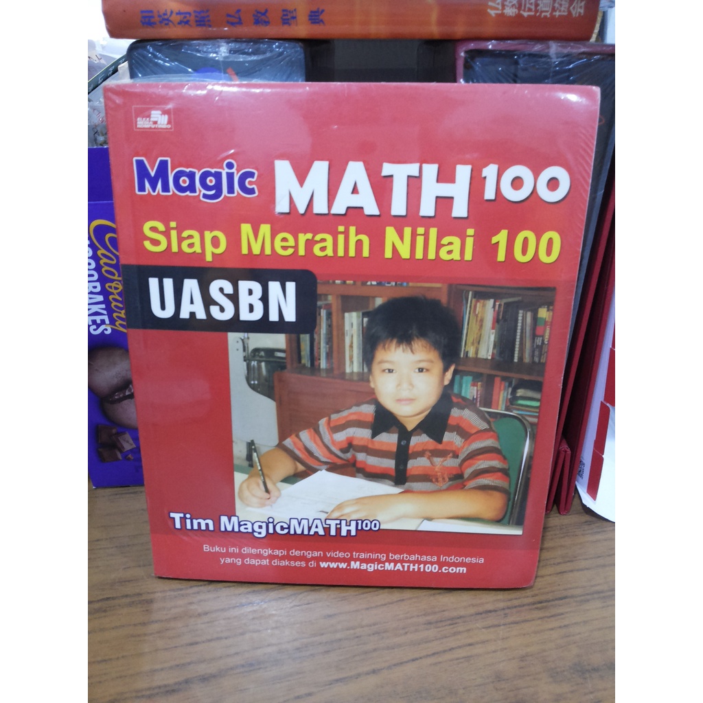Buku Magic Math 100 - Siap Meraih Nilai 100 UASBN