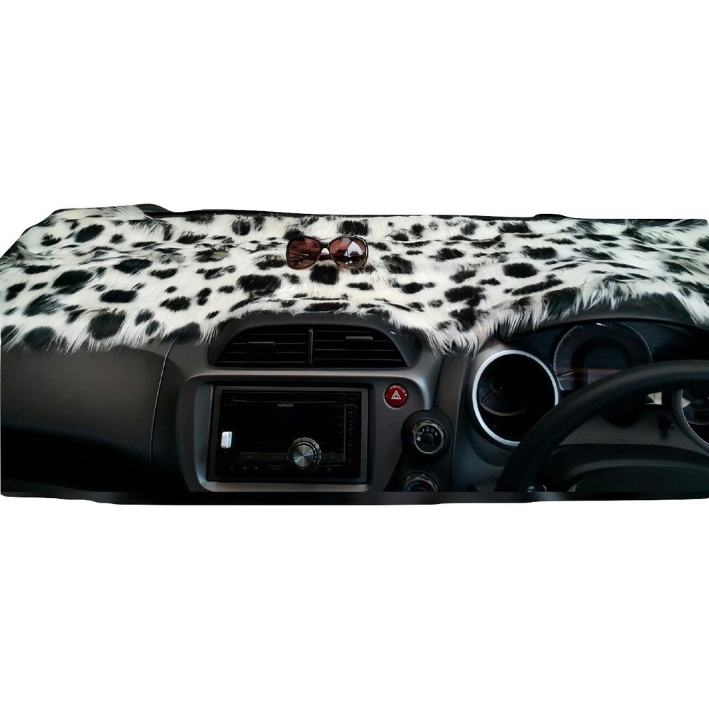 Alas bulu dashboard karpet dasbor mobil motif sapi moo