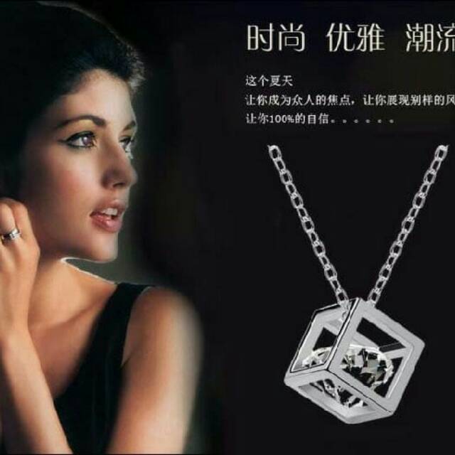 Kalung kotak kubus silver diamond