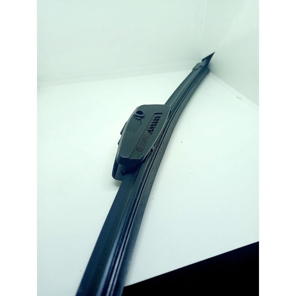 wiper belakang kijang universal