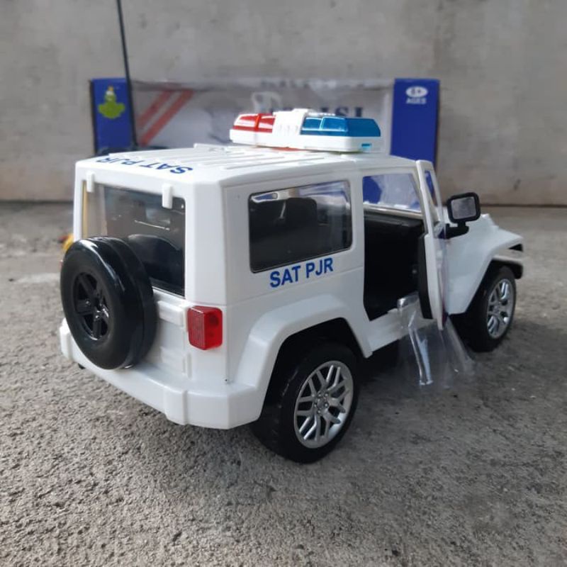 Remote Control RC  Mobil Polis Baterai Cas