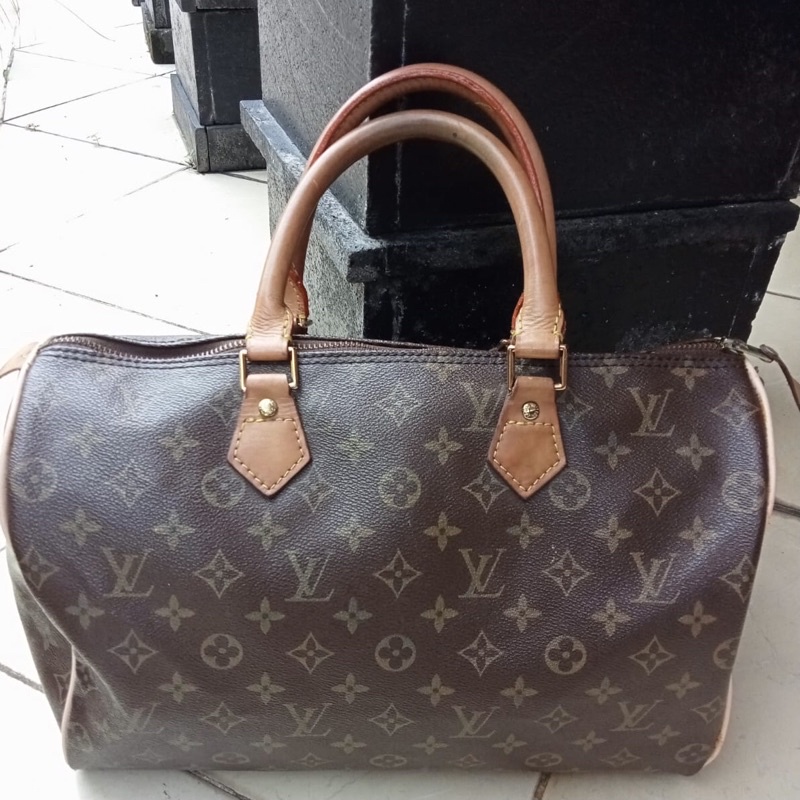 Louis Vuitton Speedy LV Bag size 30