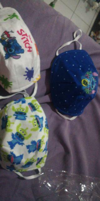 Masker Kain Dewasa Bahan Kaos 2 Dua Ply Lapis Bisa Selip Tissue Motif Cartoon Stitch