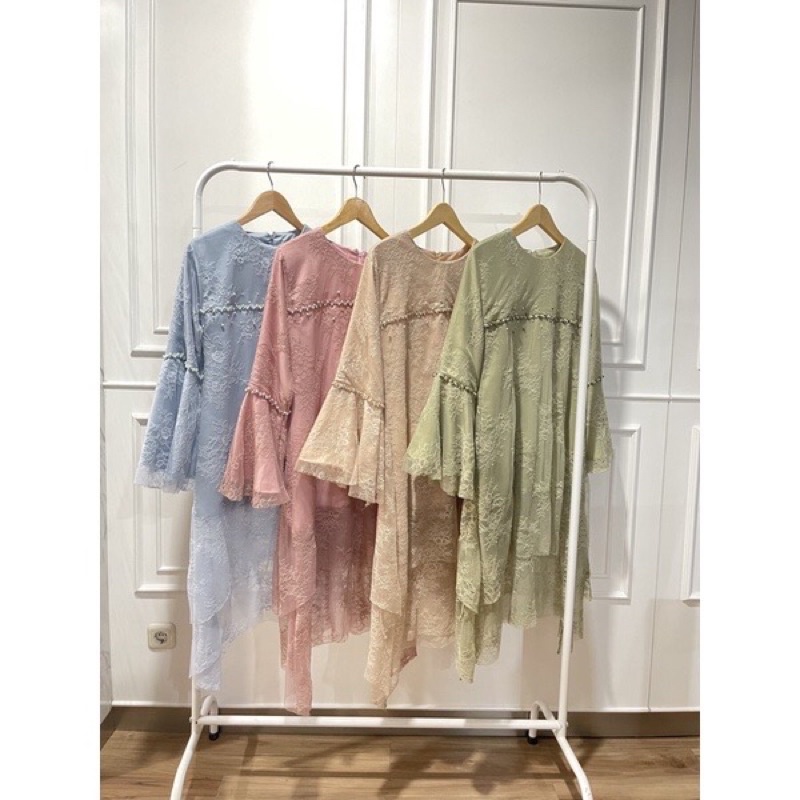 PRELOVED MURAH amalia series by AgafiaOfficial LIKE NEW