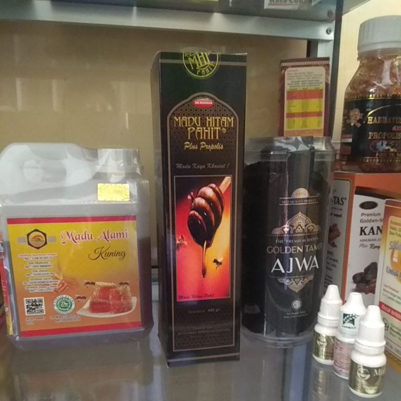 

Madu Hitam Pahit Ar-Rohmah 470 gr