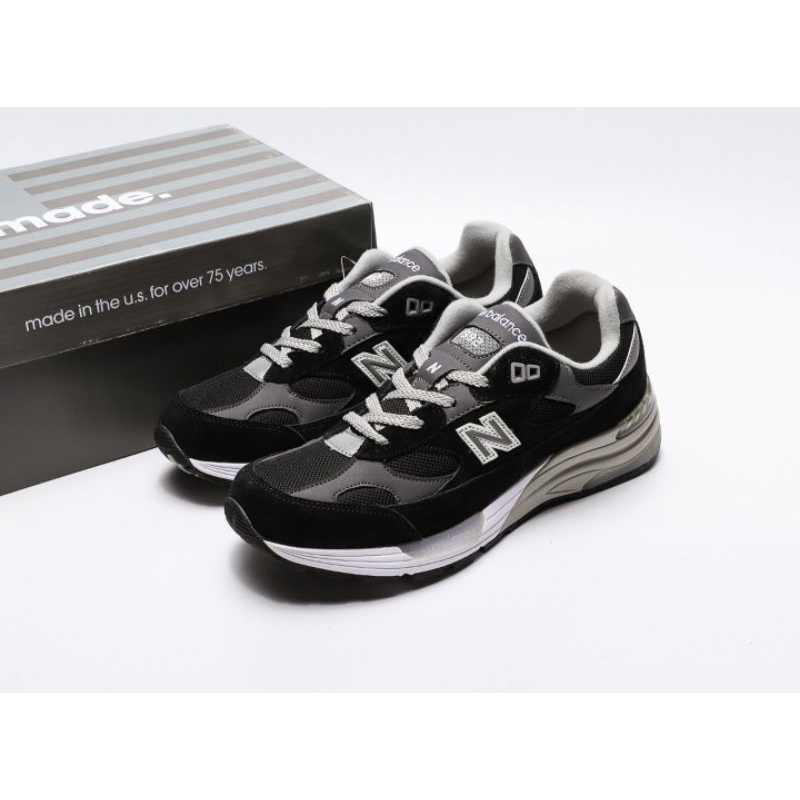 nb992 black