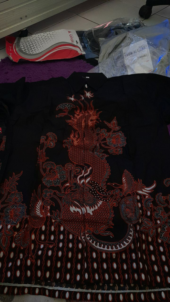Kemeja Batik Motif Daun Jalar