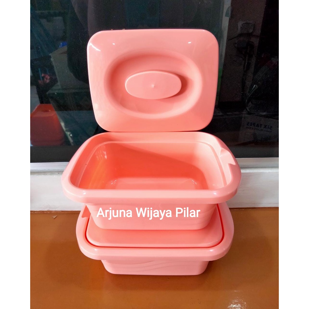 Kotak Makan Calista Lotus Square Set 2pcs / Lunch Box Calista / Tempat Bekal Makan Anak +Bubblewrap