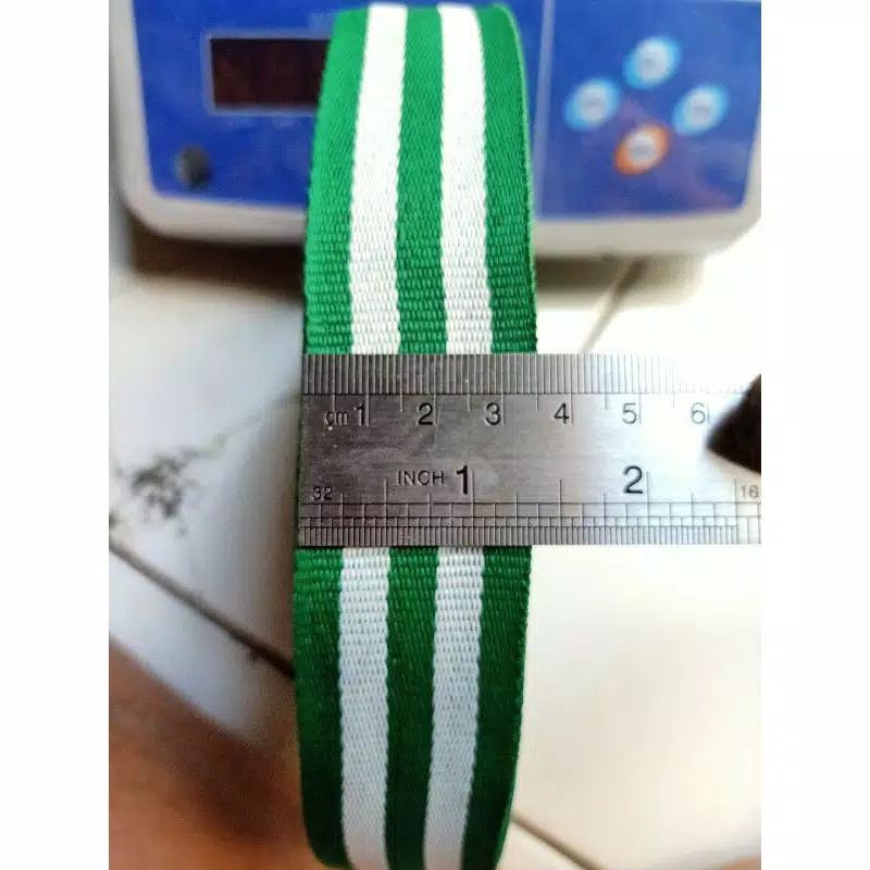 

TALI MEDALI ROLL-AN TALI WEBBING TAPE ROLL UK 3,5 CM X 50 YARD ( ±46 METER )