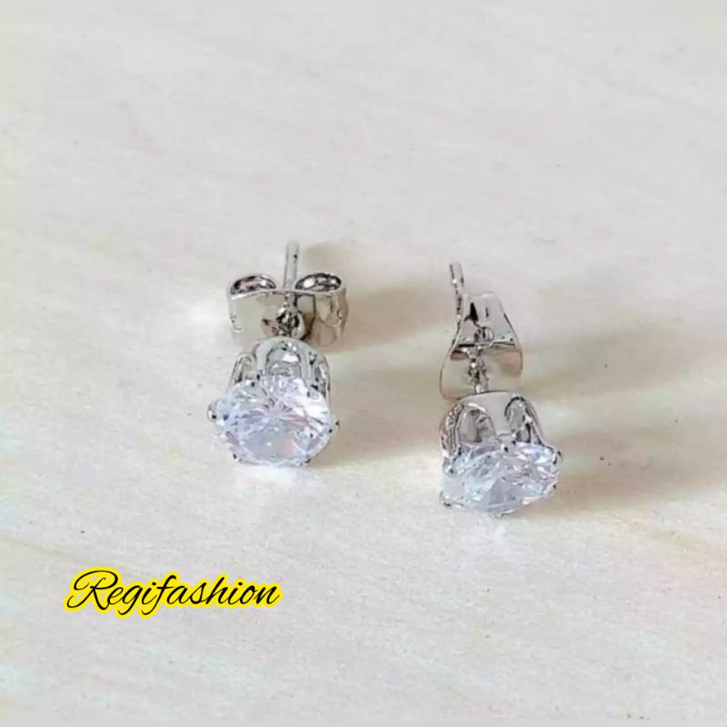 Anting tusuk titanium gold/silver terlaris fashion wanita anti karat tidak luntur