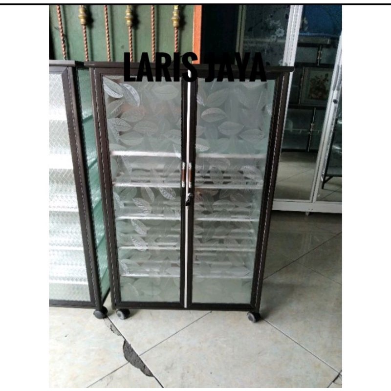 RAK SEPATU PLUS HELM ALUMUNIUM KACA RODA