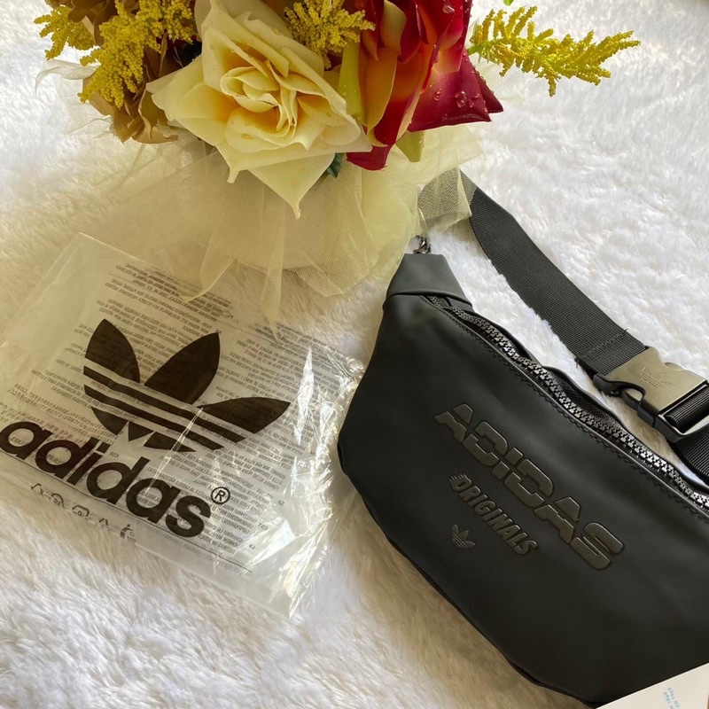 Adidas Chain Waistbag / Tas Pinggang Adidas Black Matte