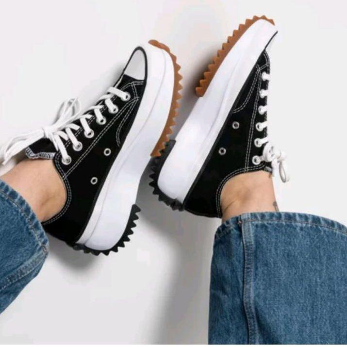 foot locker converse run star