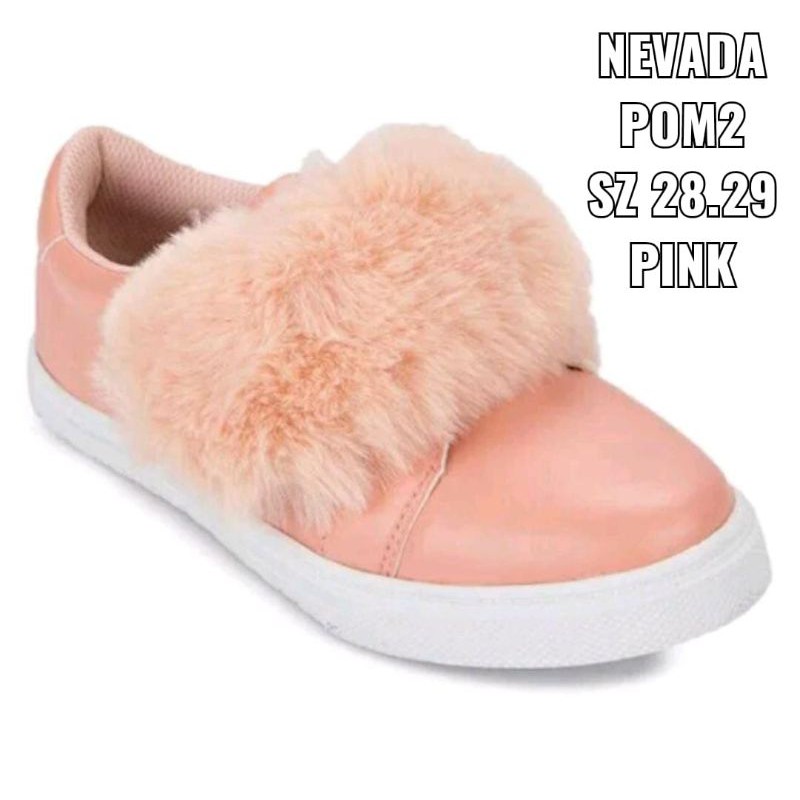 Sepatu nevada anak