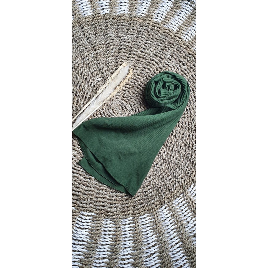 BEST SELLER Pashmina Plisket Premium Quality 75x180 cm Pashmina Plisket Shawl lidi PLEATED SHAWL-hijau army