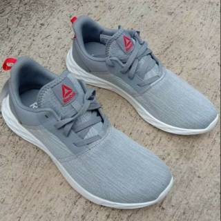 reebok shoe stores