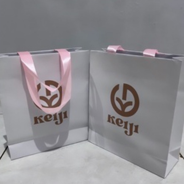 

Paperbag Keiji