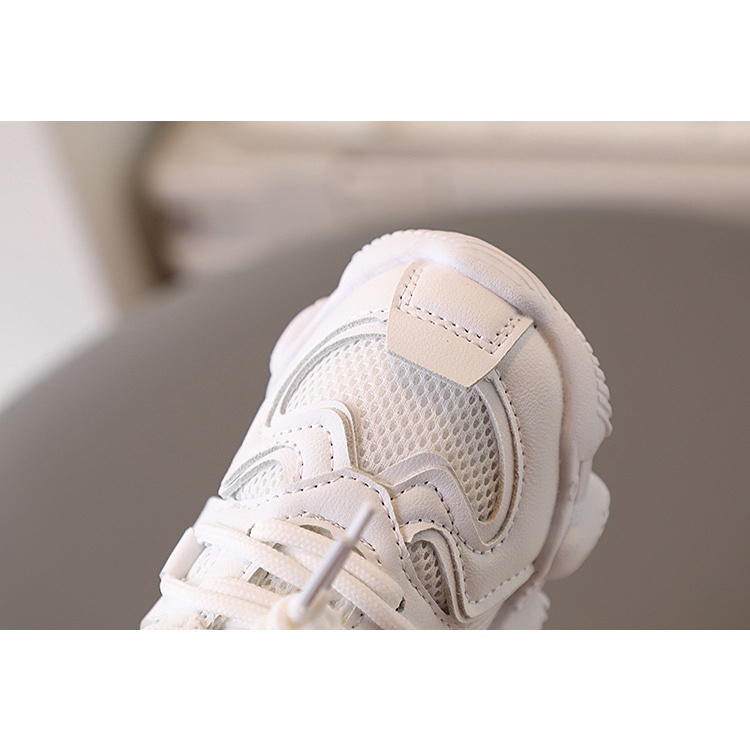 COD- Sneakers anak laki laki empuk premium / sepatu anak lucu 1-5 Tahun Black &amp; White