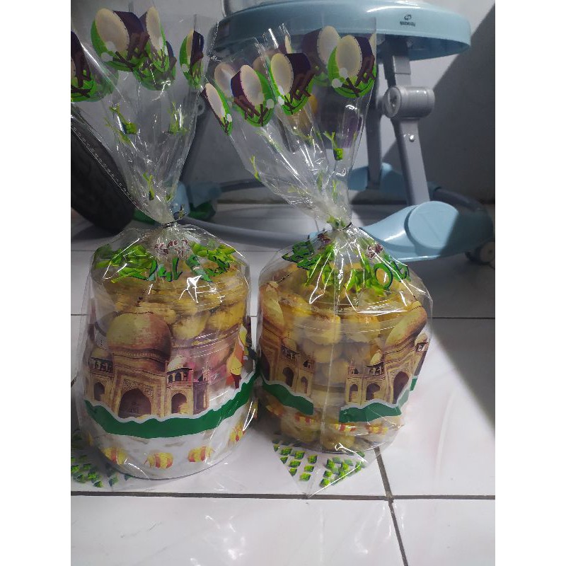 

Paket Nastar