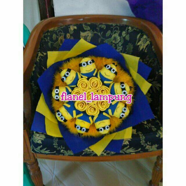 Buket bunga minion
