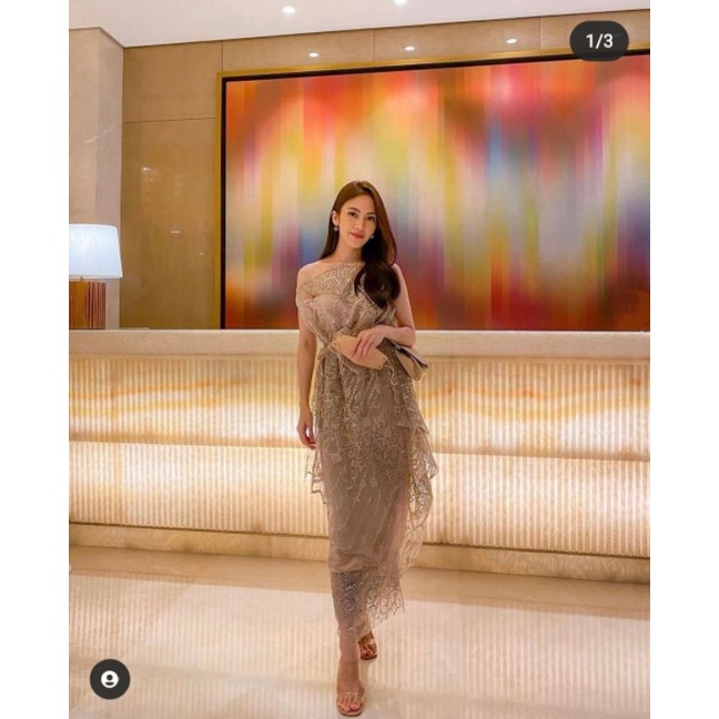 baju one set kondangan