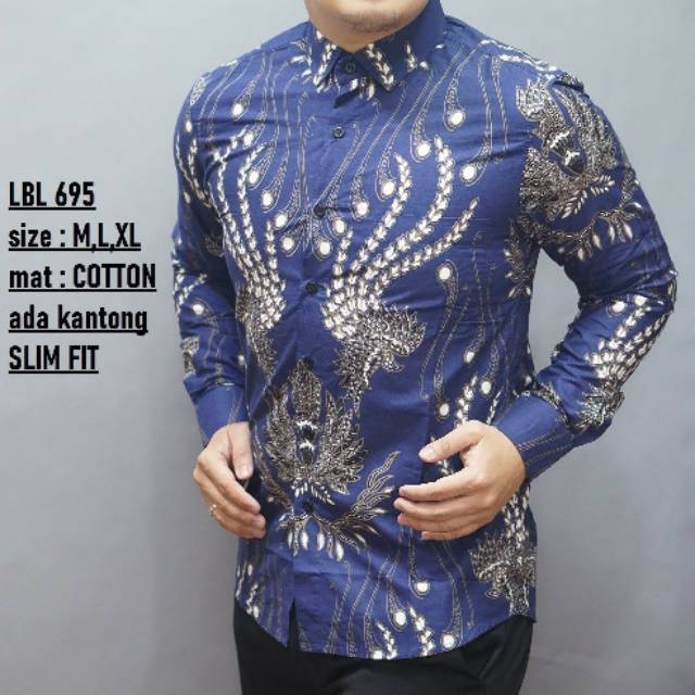 KEMEJA BATIK SLIMFIT PRIA MODERN EKSKLUSIF WARNA BIRU MOTIF MERAK LENGAN PANJANG LBL 695