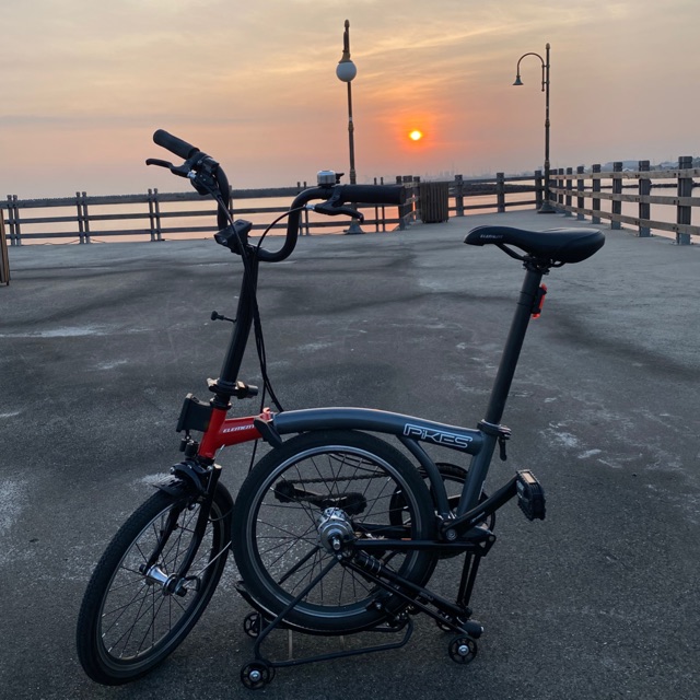 ELEMENT PIKES GEN 1 3S LIKE NEW