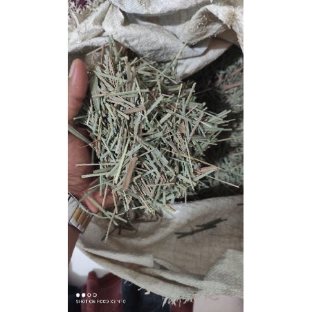

Daun Sereh Kering 1 kg / Serai kering / Serih / Serai