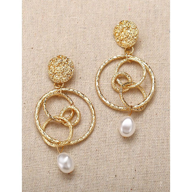 LRC Antintg Tusuk Fashion Gold Alloy Size Circle Earrings F76957