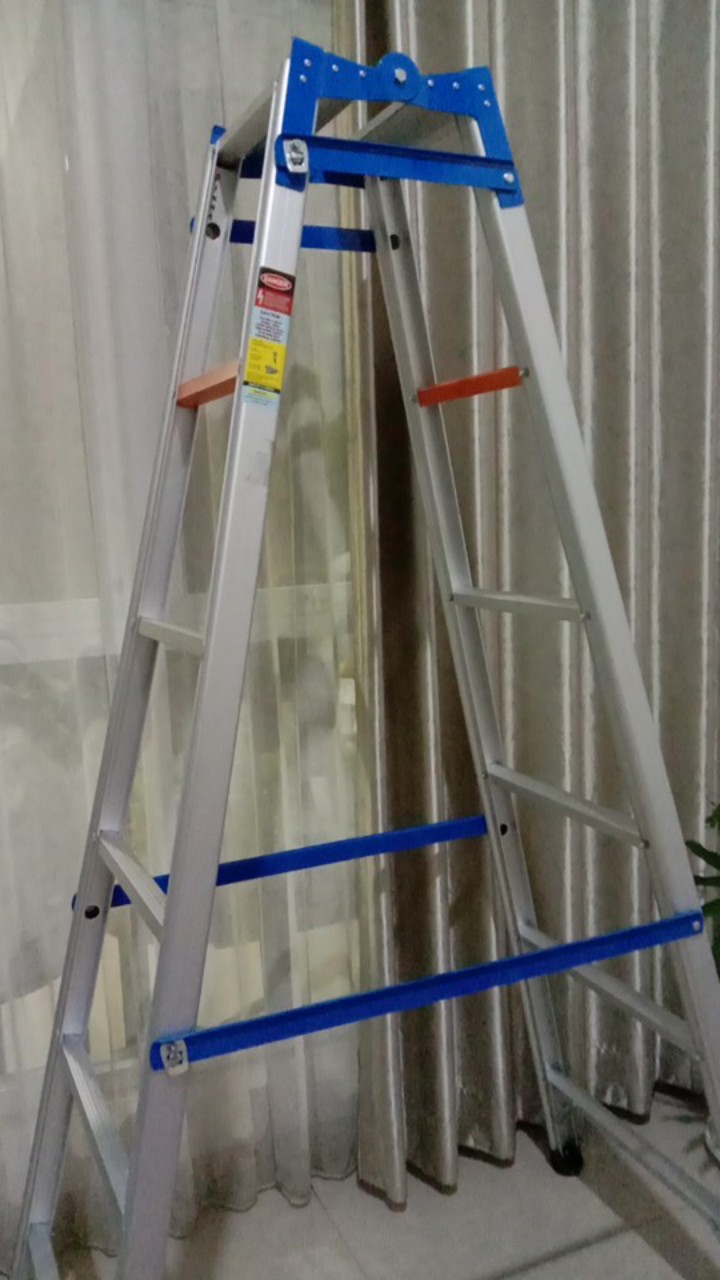 Tangga Aluminium Lipat Kuat Kokoh Tebal Murah