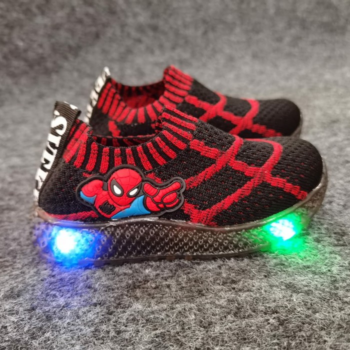 Sepatu sneaker spiderman anak laki -laki slip on led berkelip 23-31 bisa cod