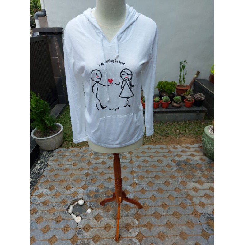 KAOS WANITA LENGAN PANJANG HOODIE