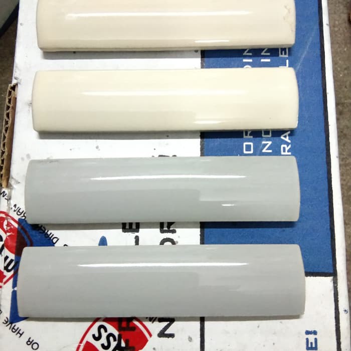 Dijual Bon bon keramik 10 cm cream dan abu/ List keramik siku / kuku macan Diskon