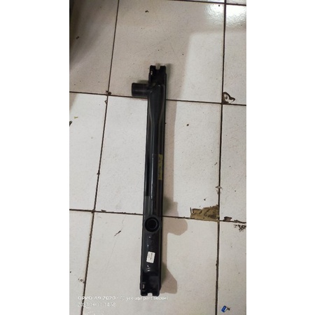 Upper tank radiator Suzuki Escudo 2.0 2000 cc