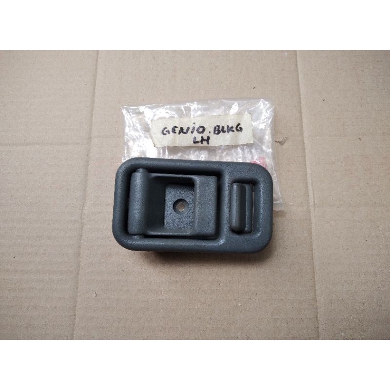 Handle Tarikan Pintu Dalam belakang Kiri mobil Honda Genio