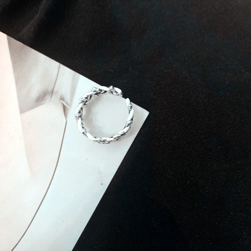 Cincin Adjustable Desain Bintang Gaya Retro Untuk Wanita