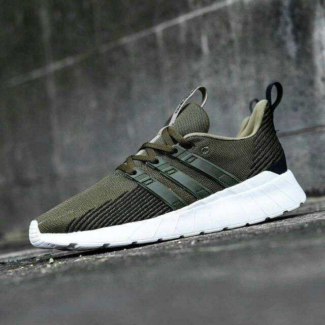 adidas questar flow dark green