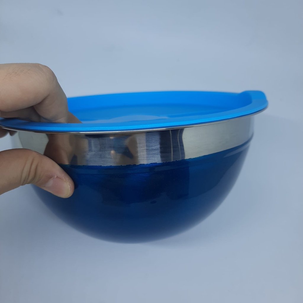 Miixng bowl dengan tutup 20cm biru muda