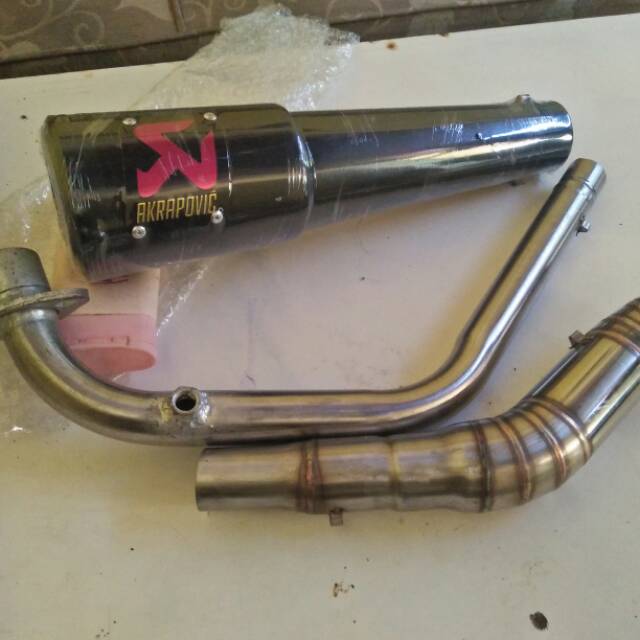 Knalpot racing akrapovic motor cbr 150 r. Cb 150 r