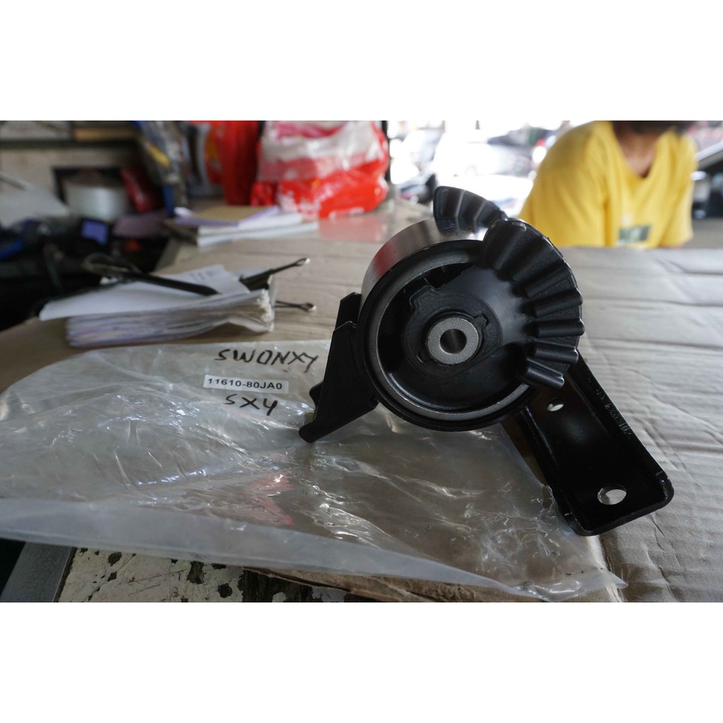 Engine Mounting Kanan Suzuki SX4/Neo Baleno