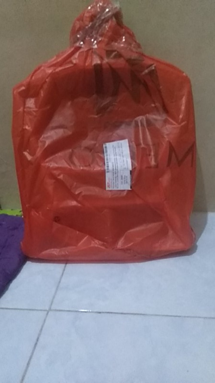 Hanger Badan Atau Gantungan Baju