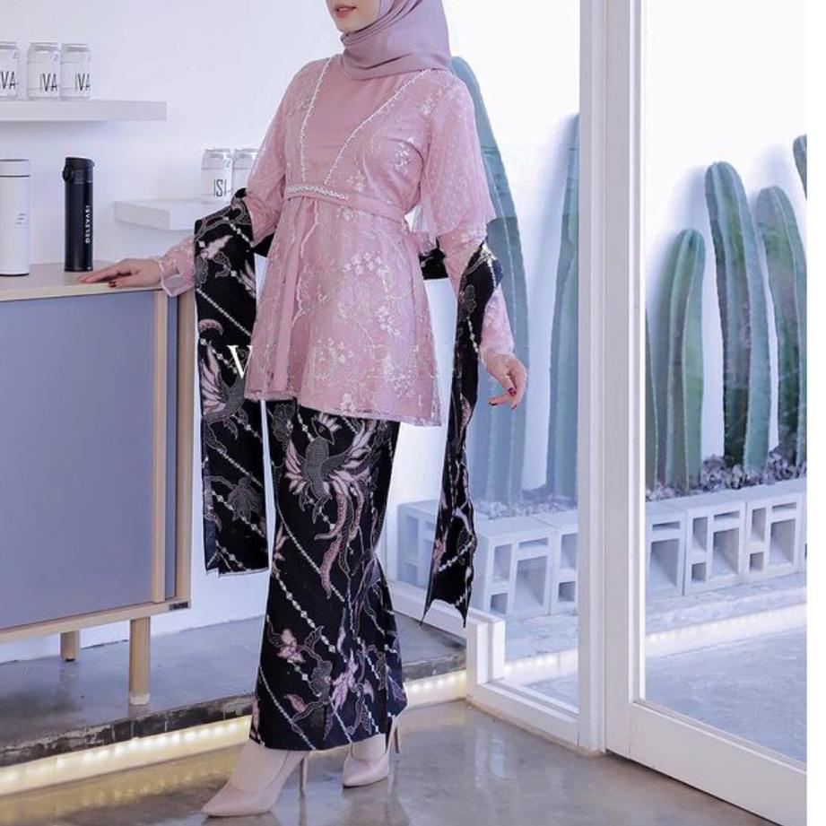 Model Baru.. Kebaya Couple Modern, Kebaya Tunangan Lamaran, Kebaya Wisuda, Kebaya Kondangan, Couple 