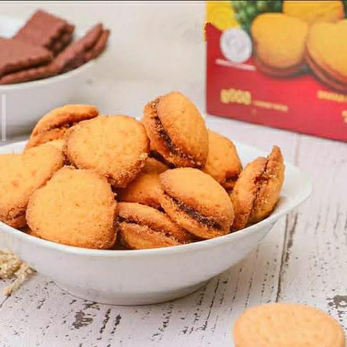 

COD Cookies Love Cookie Lebaran 1kg Cookie Nanas Love Cookie Hampers Cookie Diet Snack Cemilan Maka