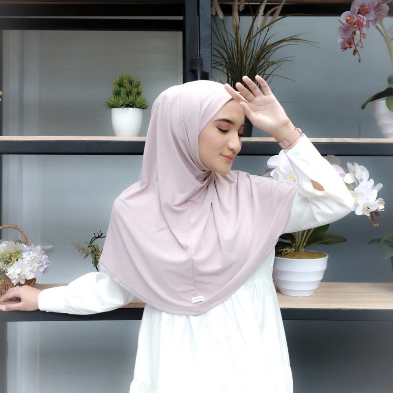 aisha instant/bergo kaos/hijab sport/hijab instant