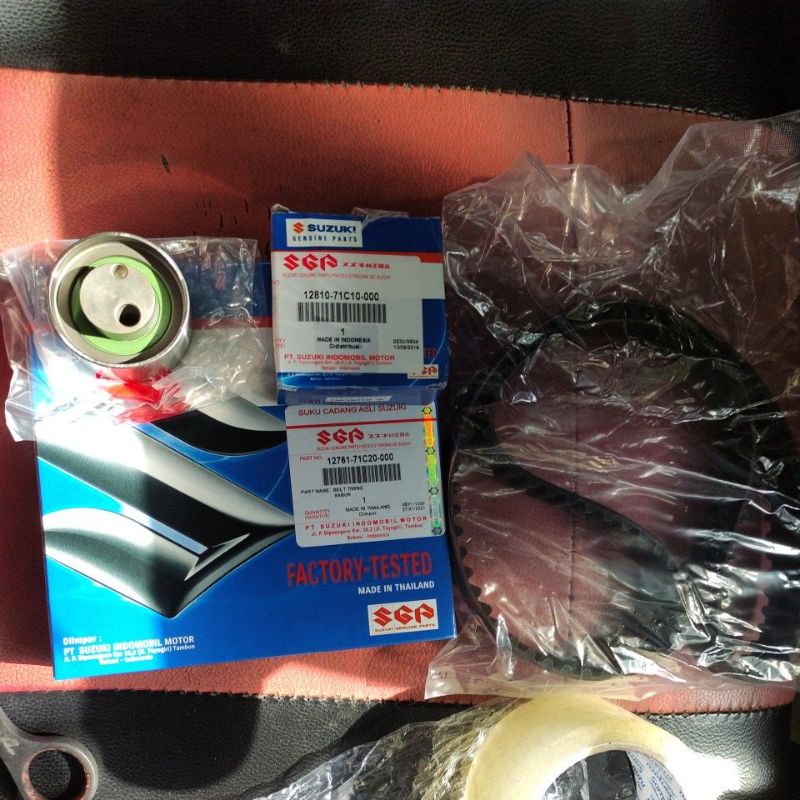 Timing belt tensioner apv/arena