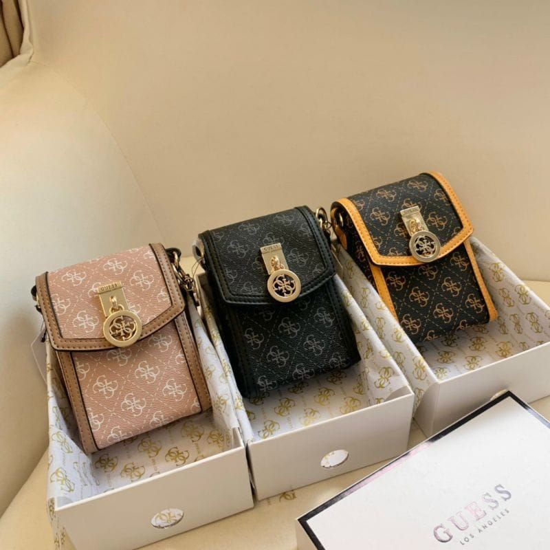 5.5 SALE | GUESSS Phone Sling Bag include box