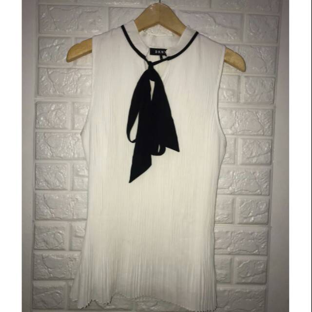 Blouse wanita plisket merk DKNY & dress carter flower