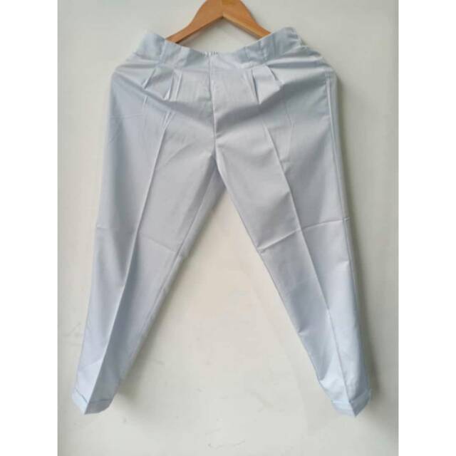 Celana cewek Details