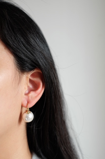 Ark.co - Sofia earrings / anting mutiara