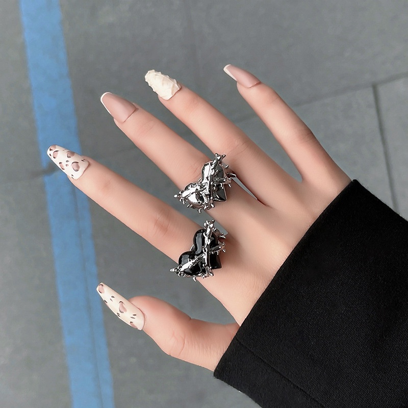 Irregular Thorns Love Ring Accessories Personality  Retro Bungee Trend Fashion